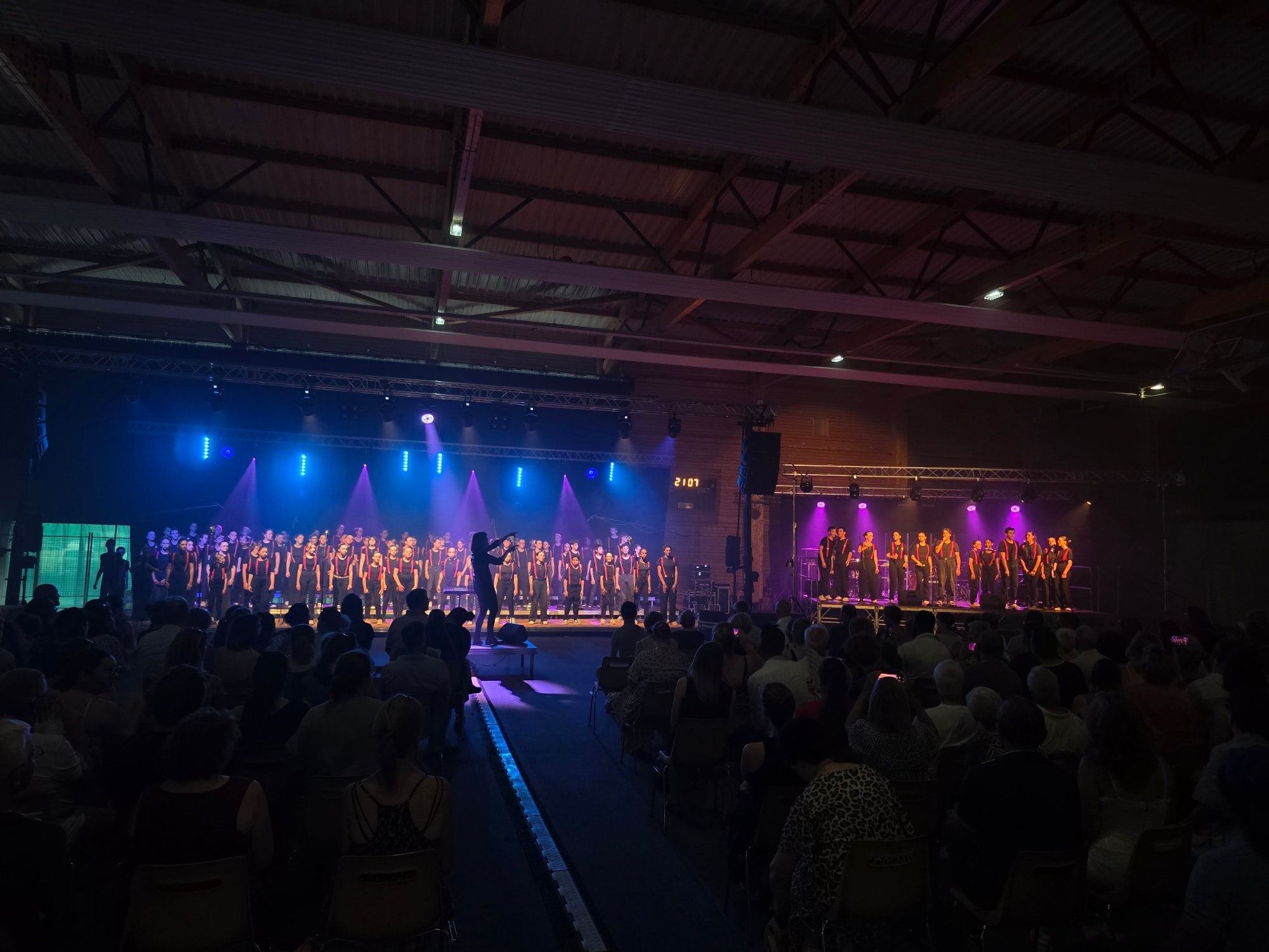 2 scènes, 100 choristes, un défi sonorisation passionnant