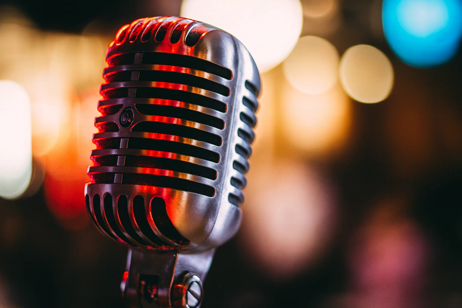 Vente de matériel de sonorisation, éclairage, mobilier et transport — revendeur officiel HitMusic